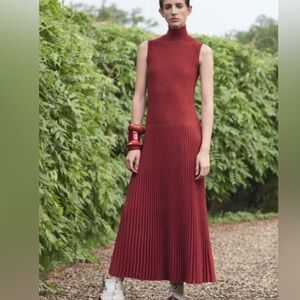 Elegant Red Sleeveless Mini Dress